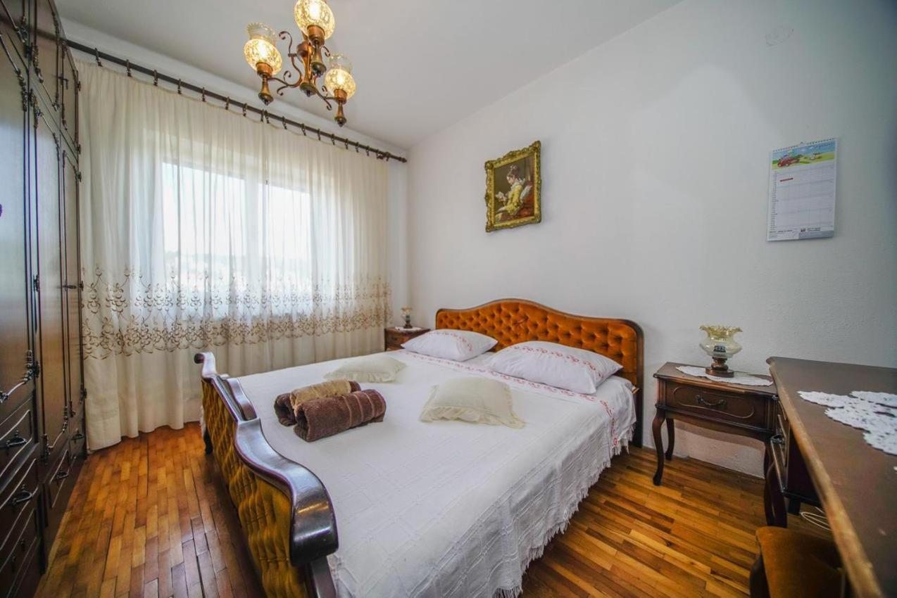 Apartman Mate สปลิตสกา ภายนอก รูปภาพ