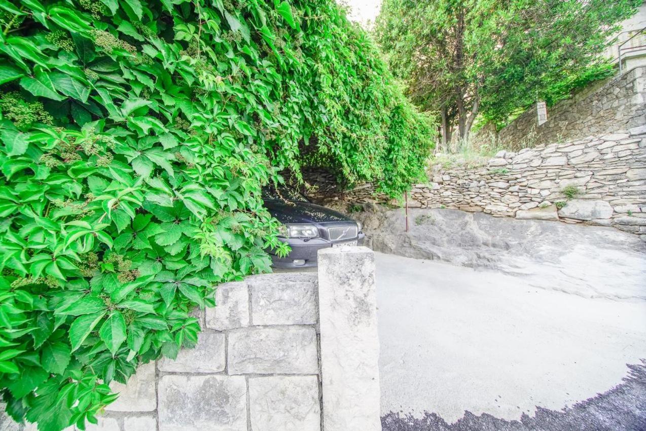 Apartman Mate สปลิตสกา ภายนอก รูปภาพ
